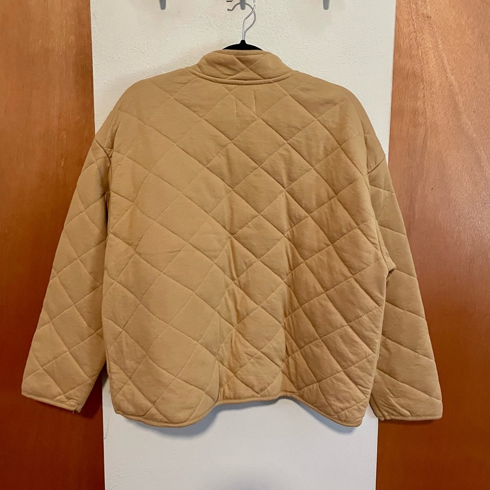 Kensie tan / carmel / light brown lightweight snap jacket; women’s size large - Picture 4 of 4